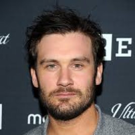 Clive Standen Agent